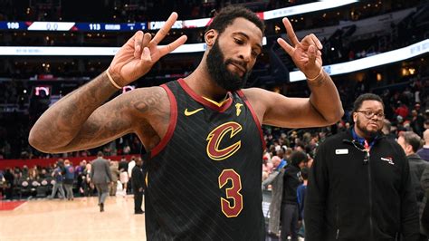 Andre jamal drummond ▪ twitter: Cavs' Andre Drummond says he'll pick up 2020-21 contract ...