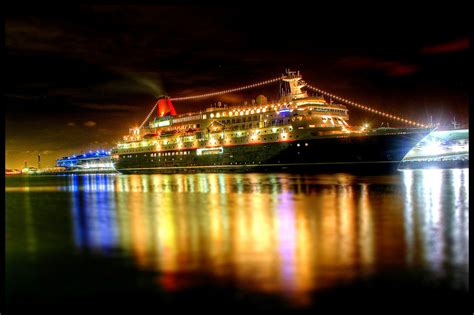 Wallpaper Reflection Passenger Ship Night Body Of Water Cruise
