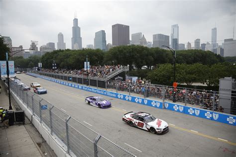 Nascar Announces Decision On Todays Chicago Street Race The Spun