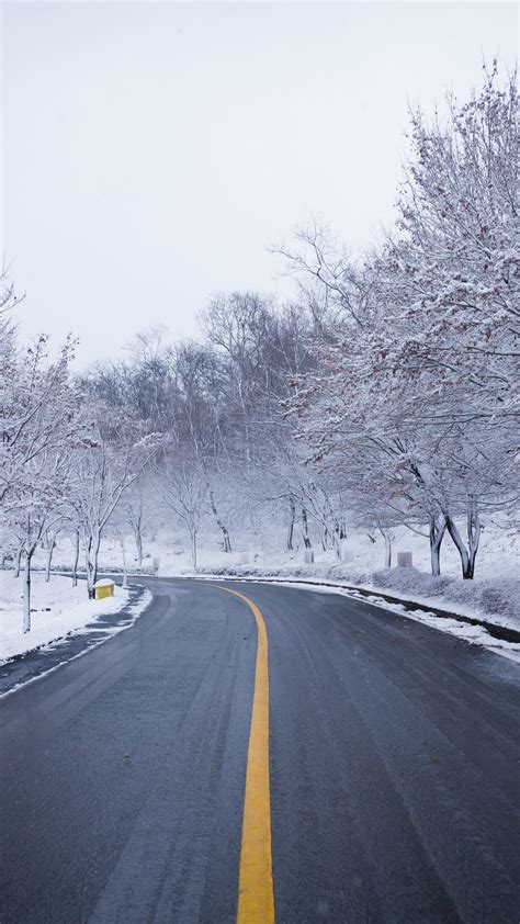 2160x3840 Snow Road Winter Ice Scenery 5k Sony Xperia Xxzz5 Premium