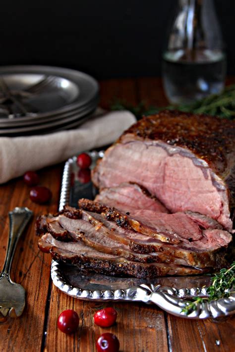 This whole roast goose recipe goes especially well with spiced red cabbage and hasselback potatoes. Best Rib Roast Christmas Menue / A Fantastic Prime Rib ...
