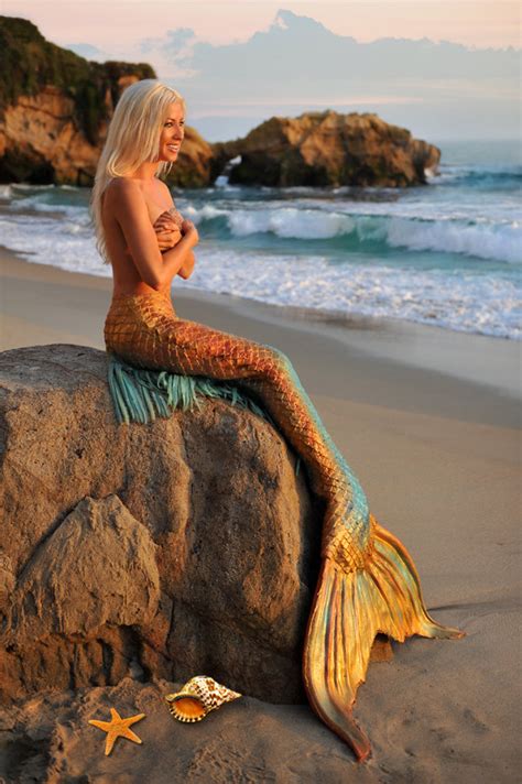 Mermaid Academy Women Transform Themselves Into Sexy Bikini Clad