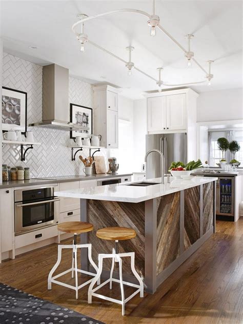 Subway tile is the new classic for backsplashes. 70+ Stunning White Cabinets Kitchen Backsplash Decor Ideas ...