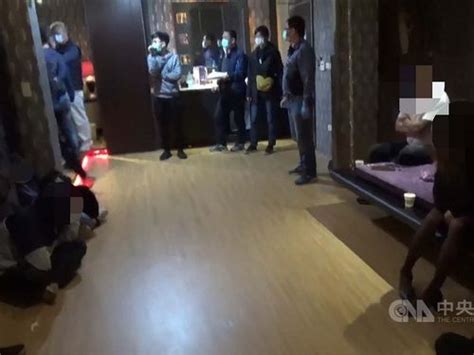 【画像】台南市のモーテルで乱交パーティー 参加者逮捕「服よりマスクを」 1 2 ライブドアニュース