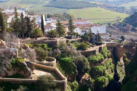 Los Pueblos Más Bonitos De Andalucía