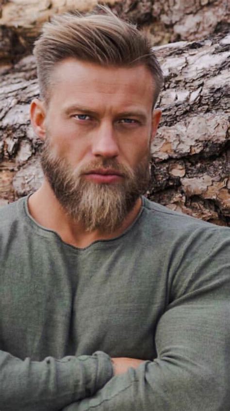 9 Hot Trending Extended Goatee Beard Style You Need To Know