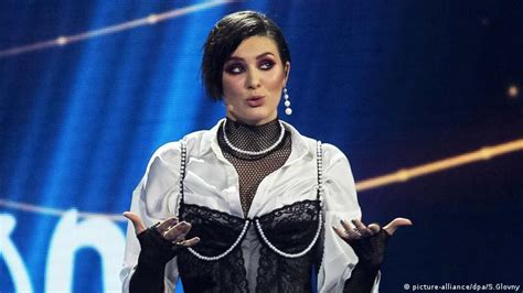Ukraine′s Eurovision Contestant Maruv Clouded By Political Scandal