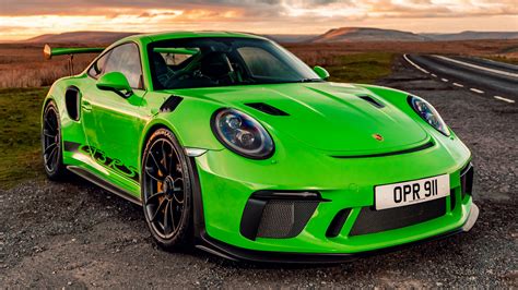 2018 Porsche 911 Gt3 Rs Uk Wallpapers And Hd Images Car Pixel Images