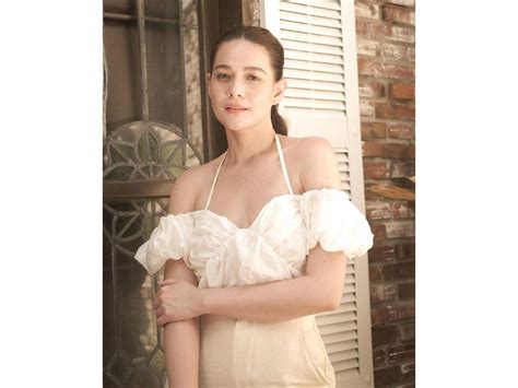 Look Bea Alonzo S Chic Fashion Style Through The Years Gma Entertainment