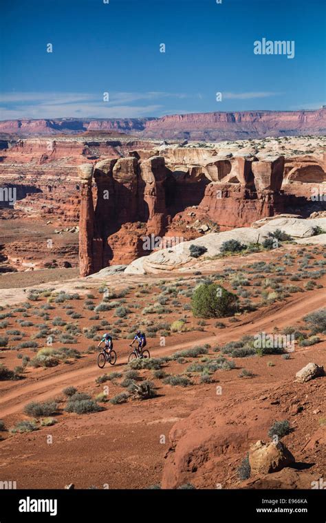 Mountain Bikers On The White Rim Trail Canyonlands National Park Moab