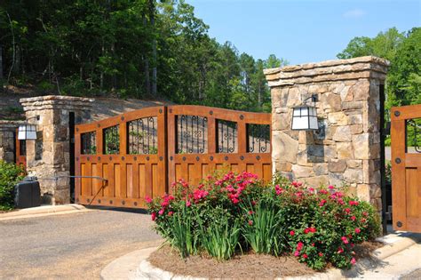 Custom Ranch Gates