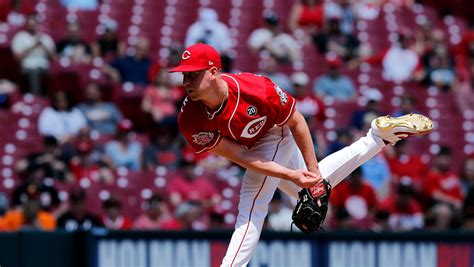 fastballs-at-top-of-zone-are-a-big-weapon-for-cincinnati-reds-pitchers