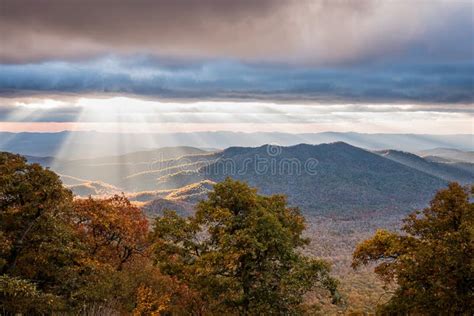 Crepuscular Rays On The Parkway Stock Image Image Of Color Beautiful