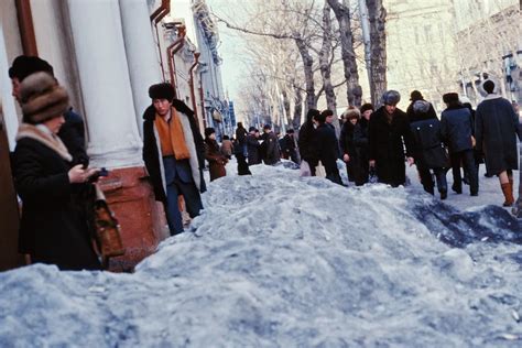 Wonderful Colour Photographs Of Life In The Soviet Union In 1982