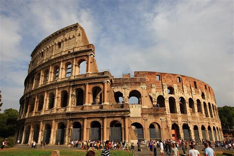Koloseum W Rzymie Włochy Amfiteatr Flawiuszów