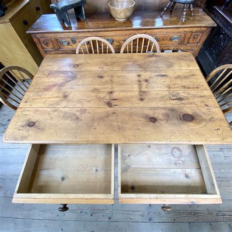 Chunky Victorian Pine Farmhouse Dining Table As223a883 Antiques Atlas
