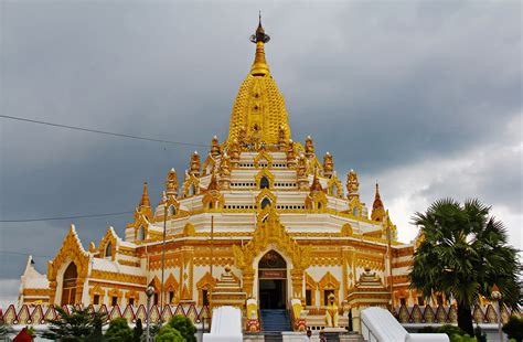 Fotos Gratis Edificio Palacio Viajar Asi Tico Dorado Torre Budismo Religi N Asia