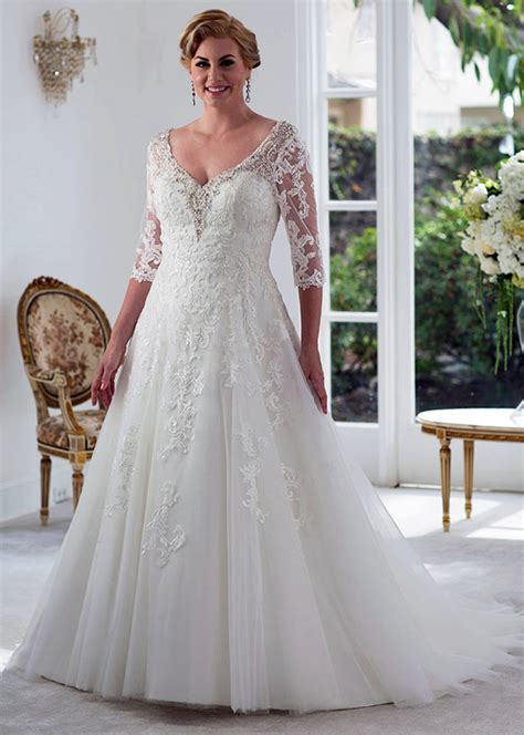 And wedding dress designers spend years learning about fine art, history, the science of color and texture. Affordable Wedding Dresses for Plus Size Women 2018 - Plus ...