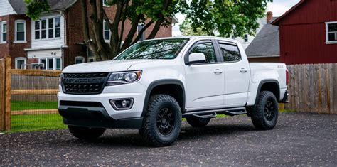 Modding The Chevy Colorado Z71 Into A Capable Off Road Truck