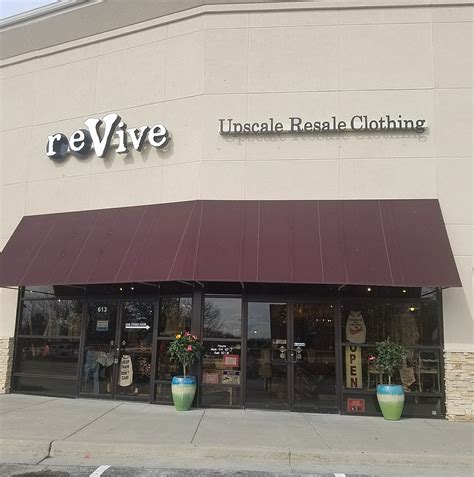 Revive Upscale Resale Clothing Shopping Lees Summit Lees Summit