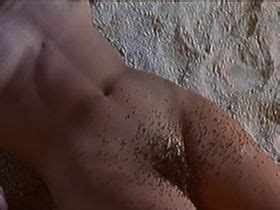 Sorvino nude mira Mira Sorvino
