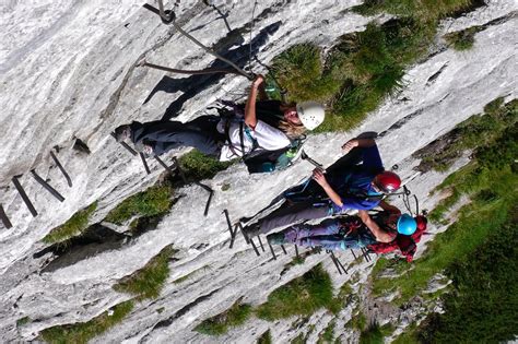 The höllentalklamm near grainau, district hammersbach, is a real experience. Klettersteig: Durchs Höllental auf die Zugspitze (Tour 47195)