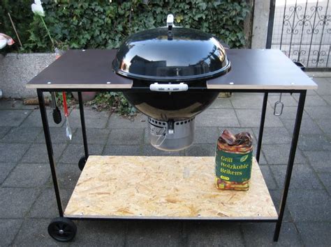 Basically, i needed a small grill really quick and cheap. Use BBQ Side Table and Increase the Working Surface | Fire ...