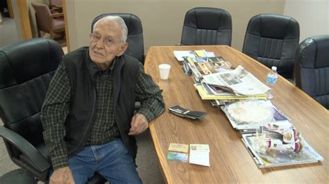 98 year old red oak man may be the oldest active pilot in the world