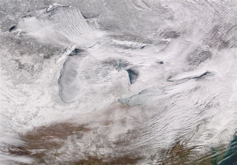 Lake Effect Snow Is Pummeling Western New York Heres How