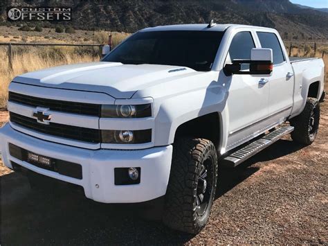 2016 Chevrolet Silverado 2500 Hd With 20x9 Hostile Hammered And 3312