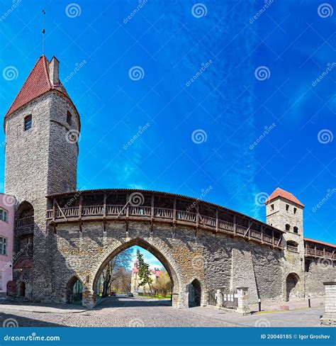 Fortified Medieval Town Wall Stock Image Image Of Europe Gate 20040185