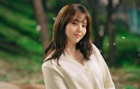 Han So Hee Net Worth Career And Her Dating Life Therecenttimes