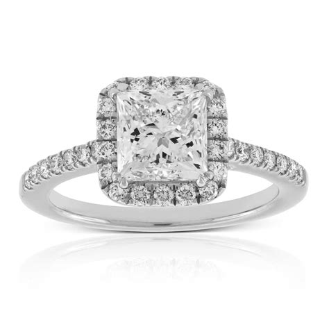 Basic guide to diamond education & engagement rings. Princess Cut Diamond Halo Engagement Ring 18K, 2 ct ...