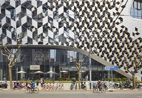 Unstudio Completes Shanghai Mall Designed As Vertical Public Square
