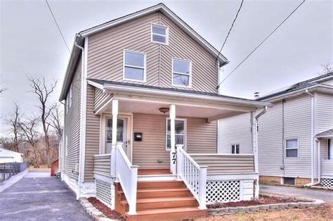 77 Main St Englishtown Nj 07726 Mls 21846360 Redfin