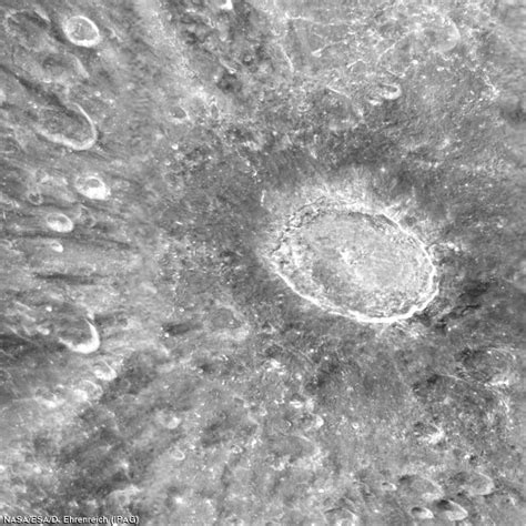 Lunar Pioneer Hubble Using Moonlight To Study Venus Transit