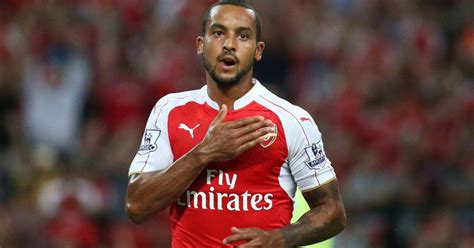 Arsenal News Theo Walcott Reveals Private Squad Meeting Was Catalyst