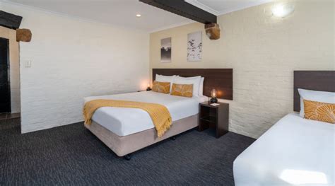Launceston Hotel Rooms And Apartments Leisure Inn Penny Royal