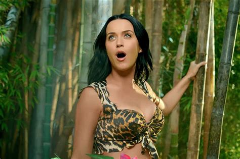 Beautiful Amazon Katy Perrys New Video For Roar