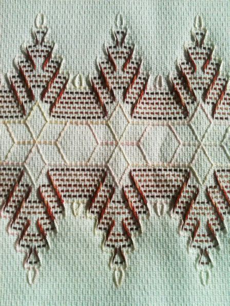 Huck Arizona Pine Trees And Snowflakes Swedish Weaving