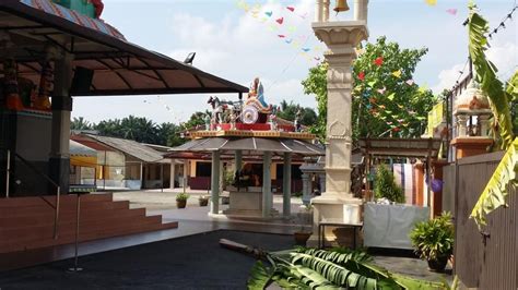 Restaurants near kuil sri maha mariamman. Kuil Sri Maha Mariamman (Pekan) Telok Panglima Garang ...