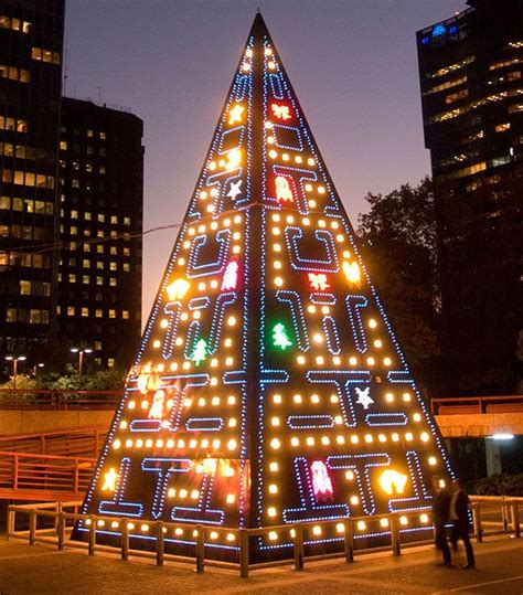 40 Ideas For A Non Traditional Christmas Tree Brit Co Unusual