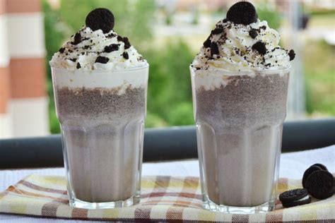 Scopri ricette, idee per la casa, consigli di stile e altre idee da provare. Resep Populer Milkshake Oreo dan Cokelat | Money.id