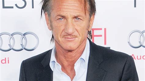 Sean Penn Watches Isis Beheadings We Need To See The Horror Of War