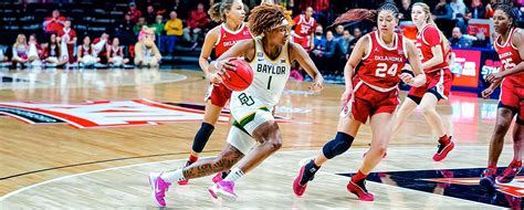 Smiths 37 Ushers Bears To 11th Straight Big 12 Championship Final The Baylor Lariat