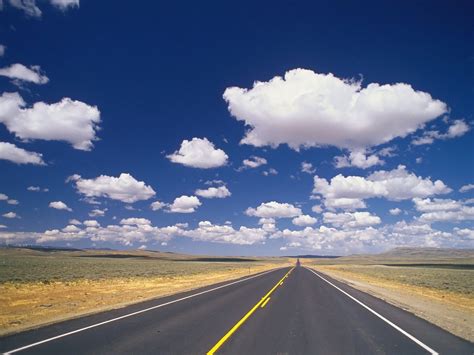 Download 1600x1200 Long Road Clouds Desert Wallpapers Wallpapermaiden