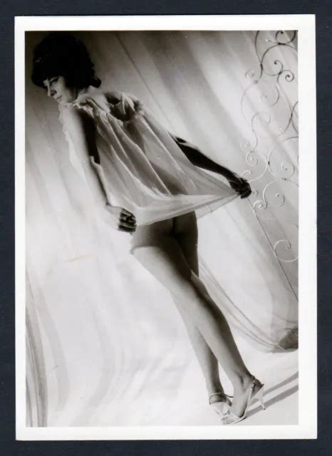 1960 UNTERWÄSCHE LINGERIE gown Erotik nude vintage Dessous pin up Foto