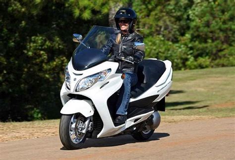 10 Best Motorcycles For Women We Obsessively Cover The Auto Industry