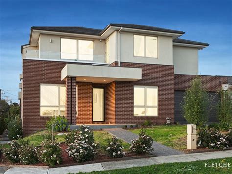 15 Fromhold Drive Doncaster Vic 3108 Property Details