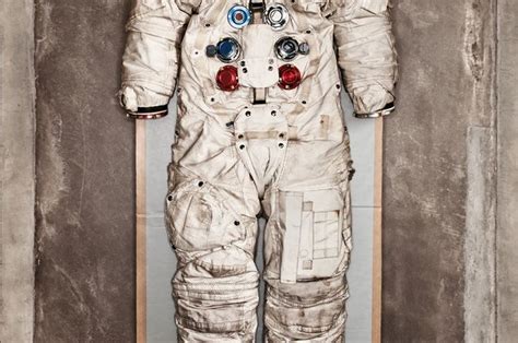 Setelan Dinas Para Astronaut Di Angkasa Luar National Geographic